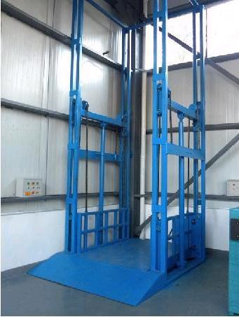 导轨式海口升降机