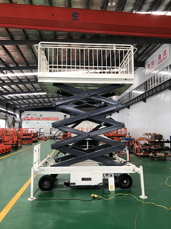 非标定制升降机